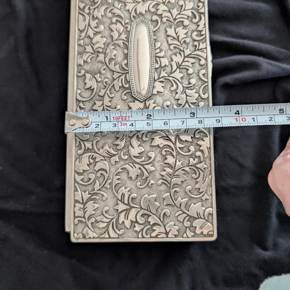 Beautiful Silver Decorative Jewelry/Trinket Box